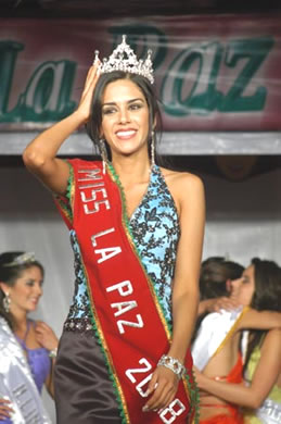 Carolina Urquiola - Miss La Paz 2008