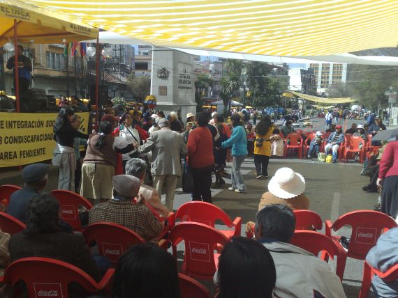 Feria Dominical en el Paseo del Prado de La Paz
