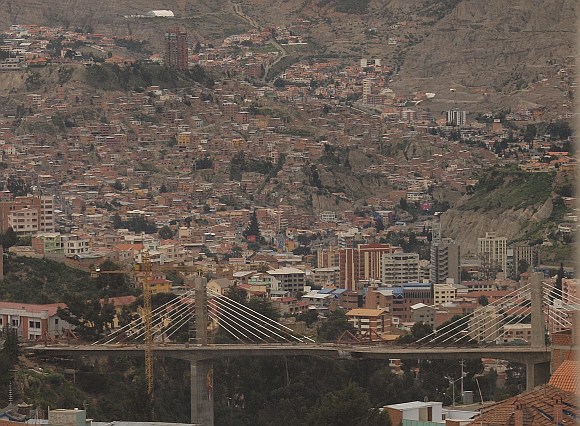 Puente Kantutani  La Paz
