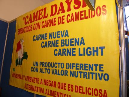 Stand de embutidos con carne de camelidos