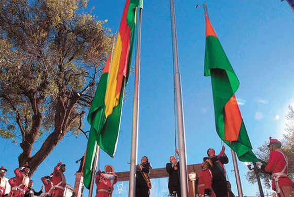 Iza de la bandera