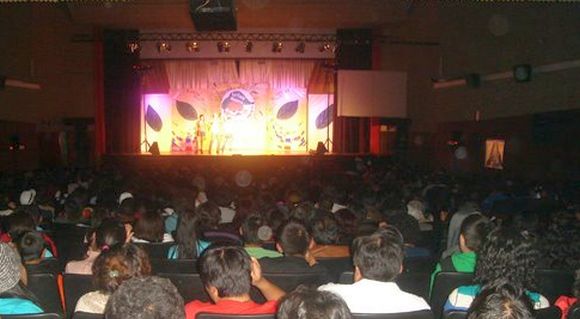 Tra la la Show Teatro 16 de Julio